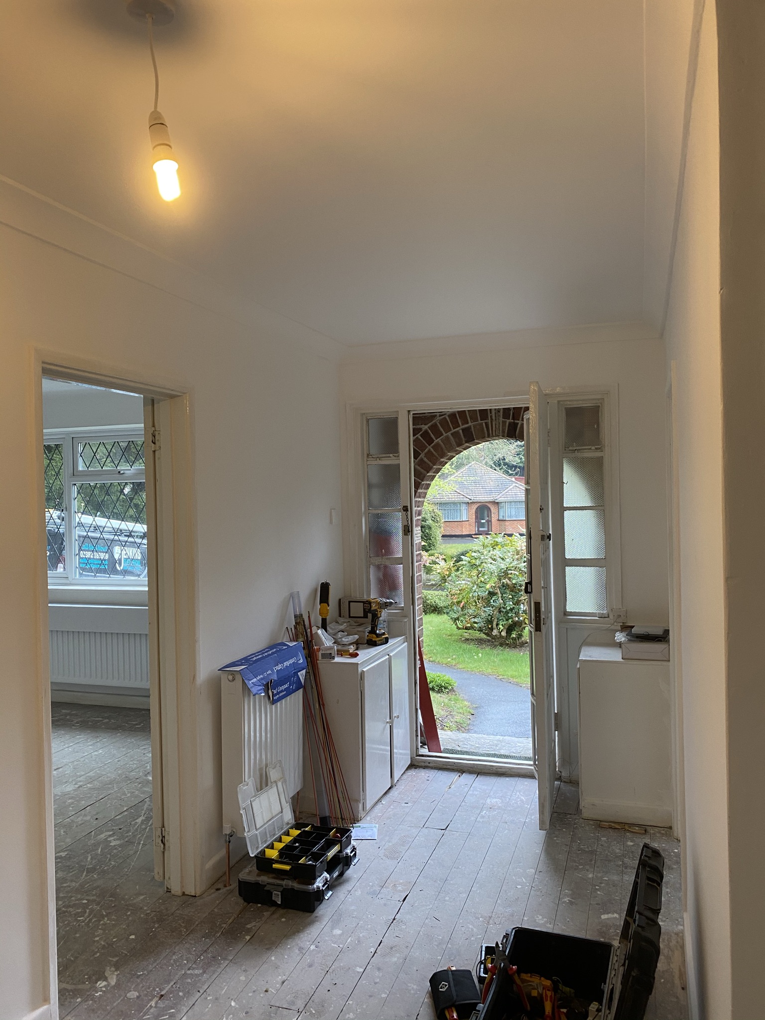 Hallway lighting & Porch